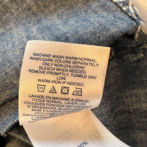 Lands End Ladies Chambray Top - Picture 8 of 8